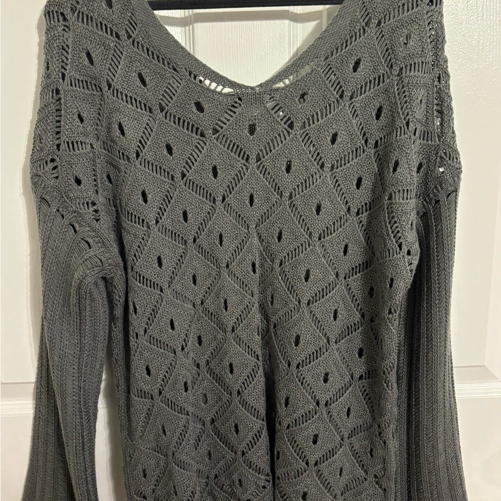Elegant Gray Women's knit Sweater